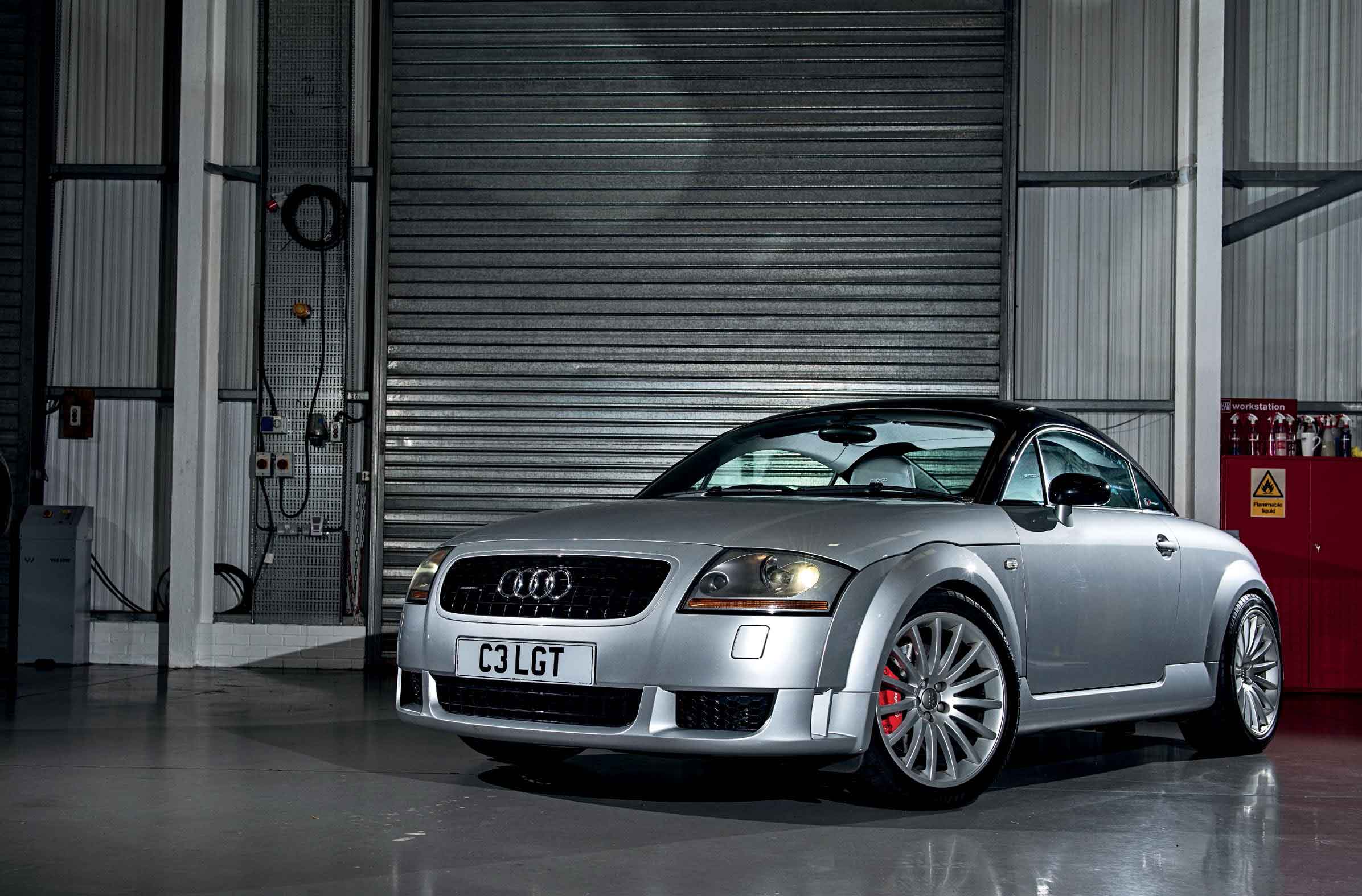 Aileron Arrière Noir Mat Pour Audi TT Mk1 (1998-2006) - En Fibre De Verre, Fixation Adhésive, Style Highkick